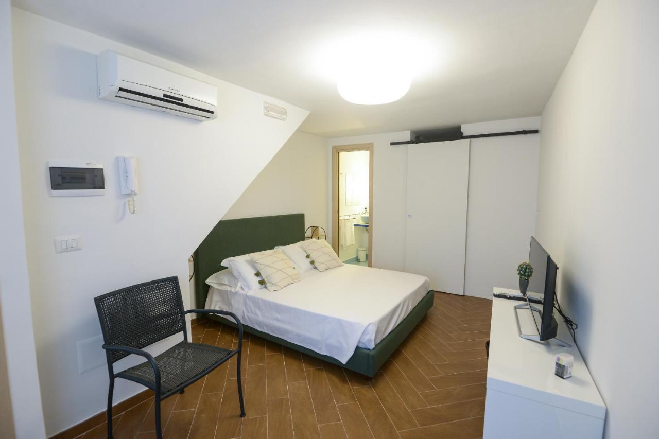 Bed and Breakfast San Domenico Барі Екстер'єр фото
