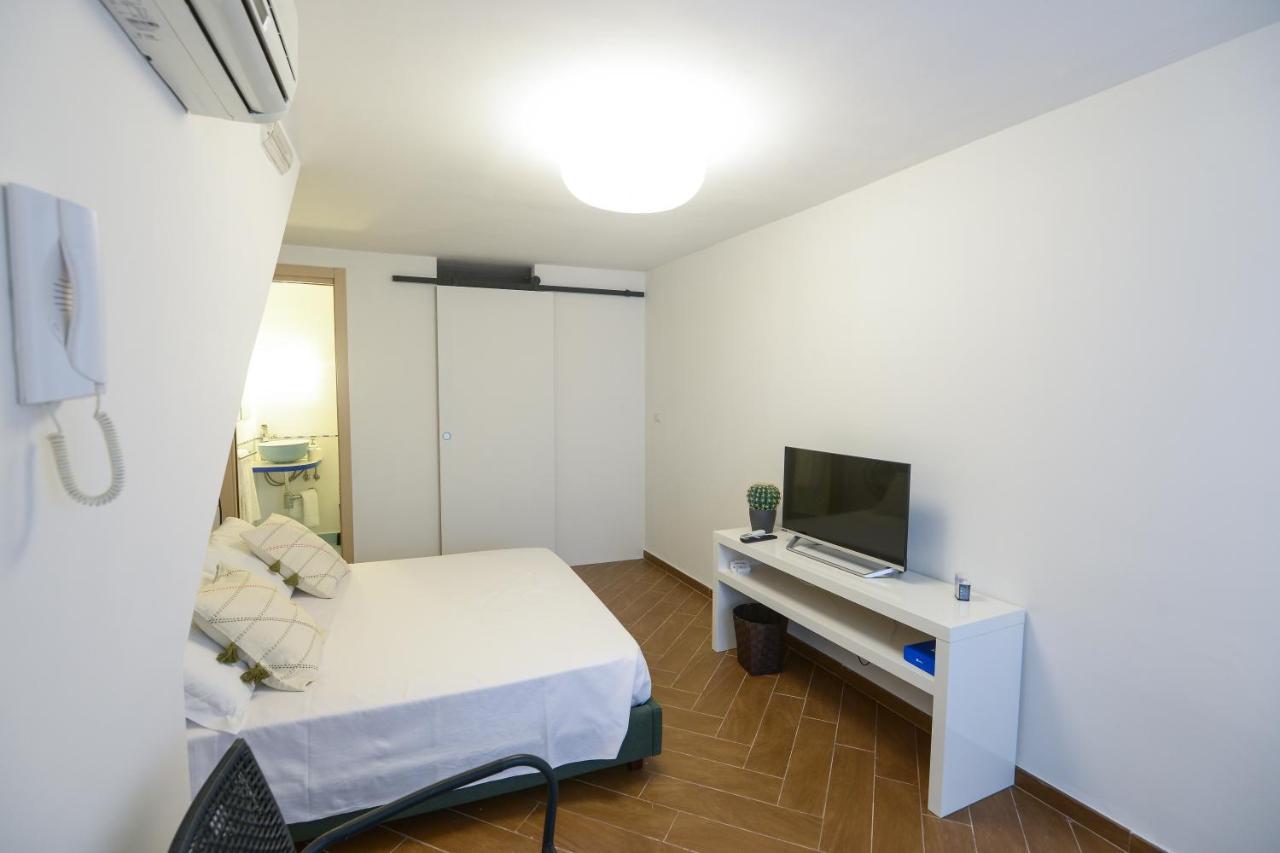 Bed and Breakfast San Domenico Барі Екстер'єр фото